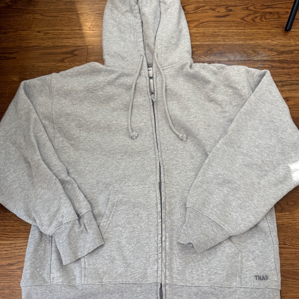 Aritzia TNA Zip up Hoodie